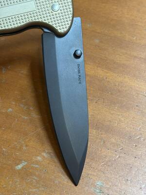 VICTORINOX Evoke BS Alox, Sivatag 0.9415.DS249 - KNIFESTOCK