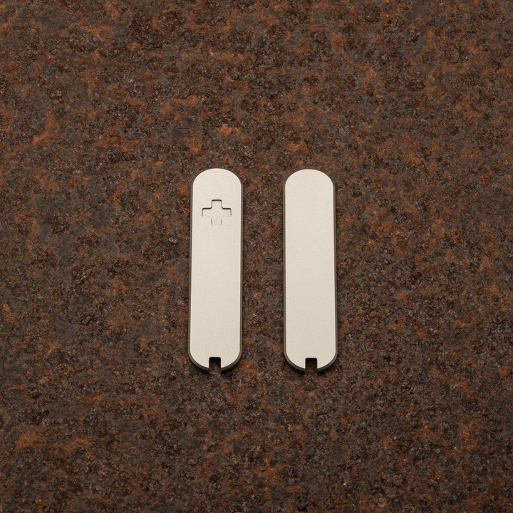 Daily Customs 58.2+ Plain Ti Titanium