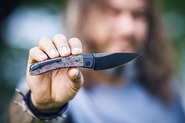 Kizer Mini Momo CPM20V, KNFS Exclusive, Limited Edition 200pcs, 6063-T6+Fatcarbon Ki3663E1 - KNIFESTOCK