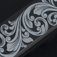 Ocaso Solstice Engraved Titanium + Black / Scroll Pattern 10ESB - KNIFESTOCK