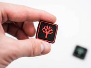 Böker Manufaktur Solingen Red Tree Patch 090084 - KNIFESTOCK