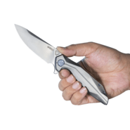 KUBEY Nova Couteau Pliant à Lame Flipper avec Verrouillage Frame Gris Manche en Titane 6AL4V KU235F - KNIFESTOCK