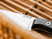 Böker Manufaktur Solingen Daily Knives AK1 Droppoint Grenadill pevný nôž 7,6cm (125502) - KNIFESTOCK