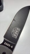 ESEE Knives Model 6 černá čepel, šedá rukojeť 6P-B s černým pouzdrem + klip na opasek - KNIFESTOCK