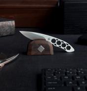 Ocaso Duo Desk Knife Spear Pt. w/stand 80DKS - KNIFESTOCK