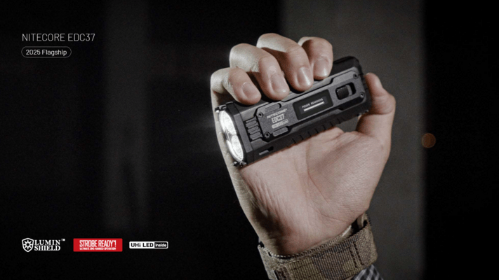 Nitecore Flashlight EDC37 8000 Lumens - KNIFESTOCK