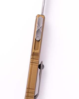 Microtech ULTRATECH GEN IV D/E APOCALYPTIC PART SERRATE TAN 11224-11APTA - KNIFESTOCK