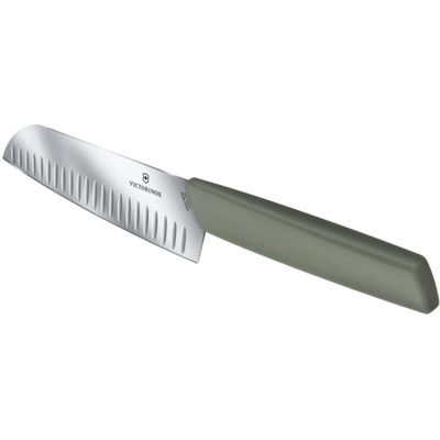VICTORINOX Coltello Santoku, lama alveolata, 17 cm, verde oliva 6.9056.17K6B - KNIFESTOCK