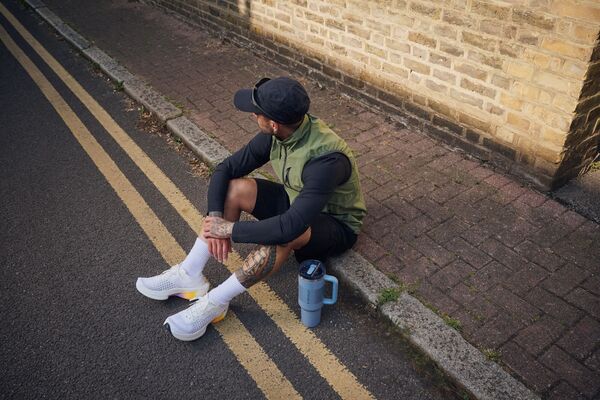 Stanley  The Quencher/Cup ProTour Flip Straw Tumbler 1180 ml/40oz Indigo Fade 10-12486-383 - KNIFESTOCK