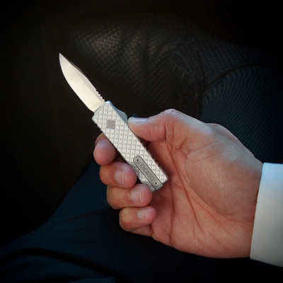 Ocaso Lucent Automaattinen OTF Mini (CA Laillinen) Satin 18LMS - KNIFESTOCK