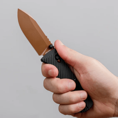 Vosteed Vombat  M390 Copper Dune Aluminum Black A4107 - KNIFESTOCK
