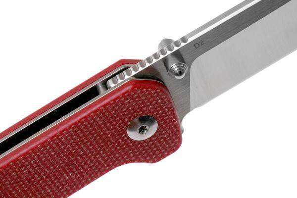 QSP Knife Penguin, Satin D2 Blade, Red Micarta Handle QS130-D - KNIFESTOCK