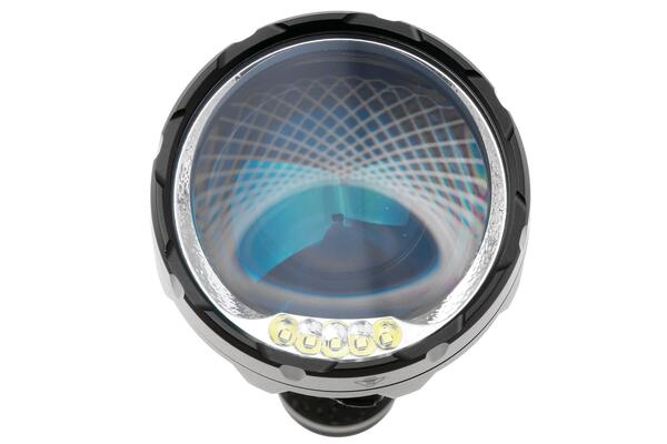 Nitecore P40 2000 Lumens - KNIFESTOCK