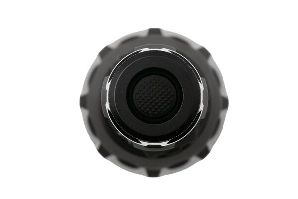 Nitecore P40 2000 Lumens - KNIFESTOCK