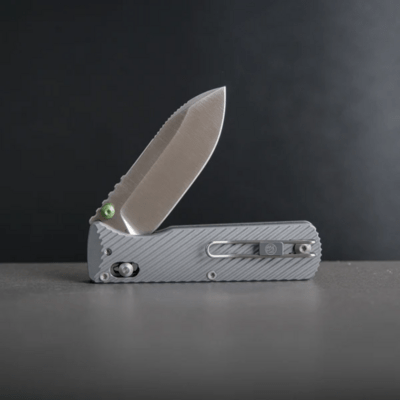 Vosteed Vombat M390 Satin Aluminum Gray A4104 - KNIFESTOCK