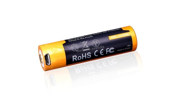 Fenix ​​újratölthető akkumulátor USB 18650 2600mAh Li-lon FE18650LI26USB - KNIFESTOCK