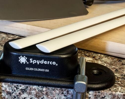 Spyderco Galley-V Sharpening System 600F - KNIFESTOCK