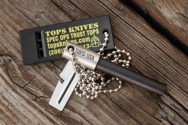 KIT D&#039;URGENCE ALLUME-FEU TOPS KNIVES TFSK-38 - KNIFESTOCK