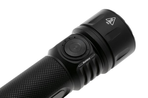 Nitecore EX7 4 x 5-core M515S LEDs 6000 Lumens - KNIFESTOCK