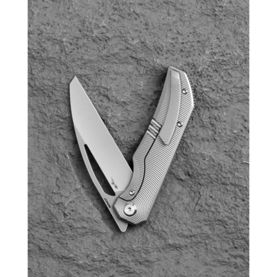 Bestech Knives TAIPAN White Bead Blast Magnacut Bead Bast +Fine Stonewash BT25 - KNIFESTOCK