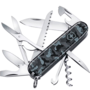 Victorinox HUNTSMAN, mimetico navy 1.3713.942