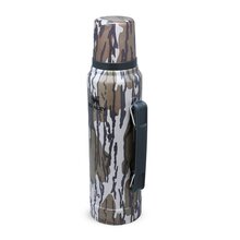 STANLEY The Legendary Classic Bottle 1.0L / 1.1QT, Bottomland Mossy Oak 10-08266-053 - KNIFESTOCK